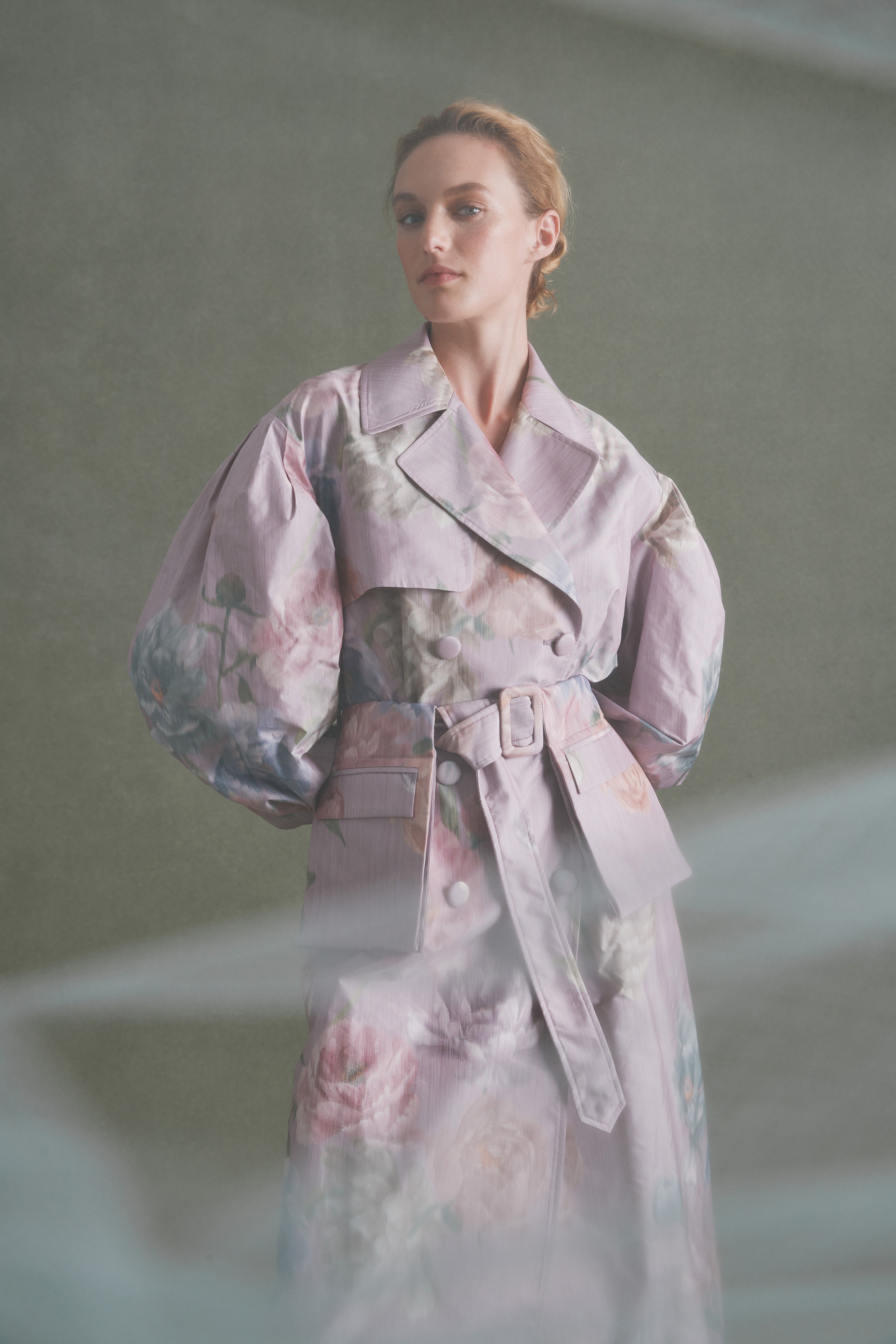 Alexandra Pijut Riding Trench in Lilac Floral Brocade. Oversized trench coat, demi couture. Evening wear.