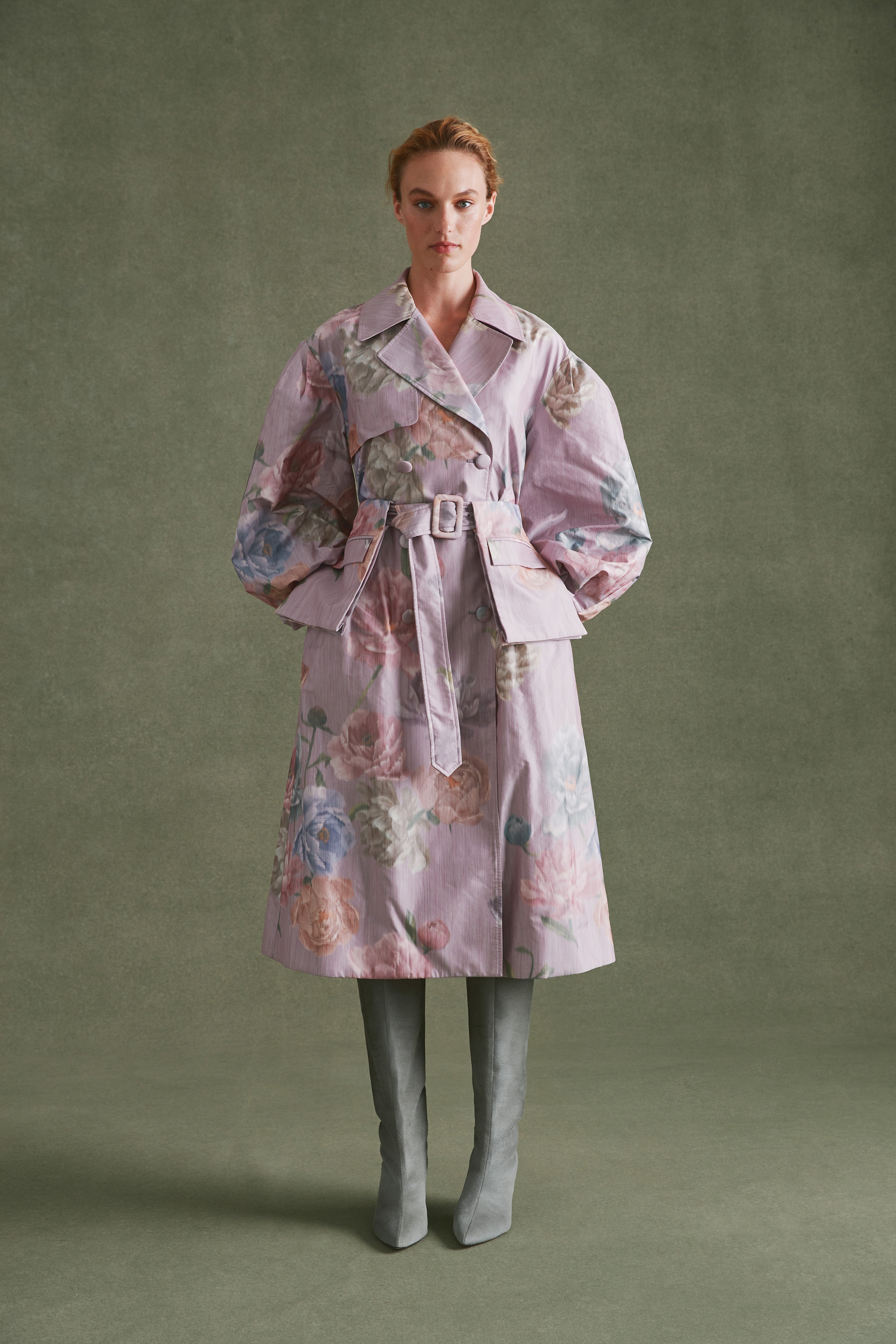 Alexandra Pijut Riding Trench in Lilac Floral Brocade. Oversized trench coat, demi couture. Evening wear.